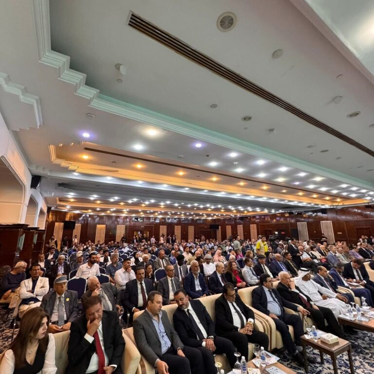 ادارة المركز الثقافي البغدادي تحضر حفل افتتاح فعاليات مهرجان (جواهريون) السادس للشباب والذي يقيمه اتحاد أدباء العراق