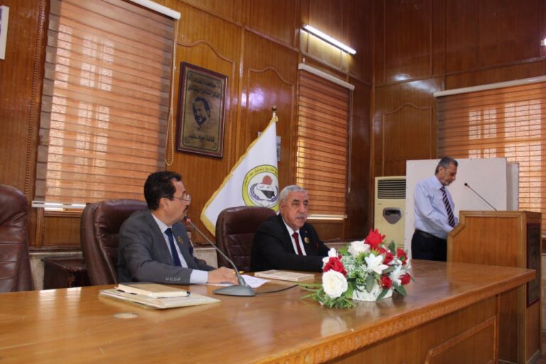 محاضرات نسبية وتاريخية وثقافية في قاعة جواد سليم