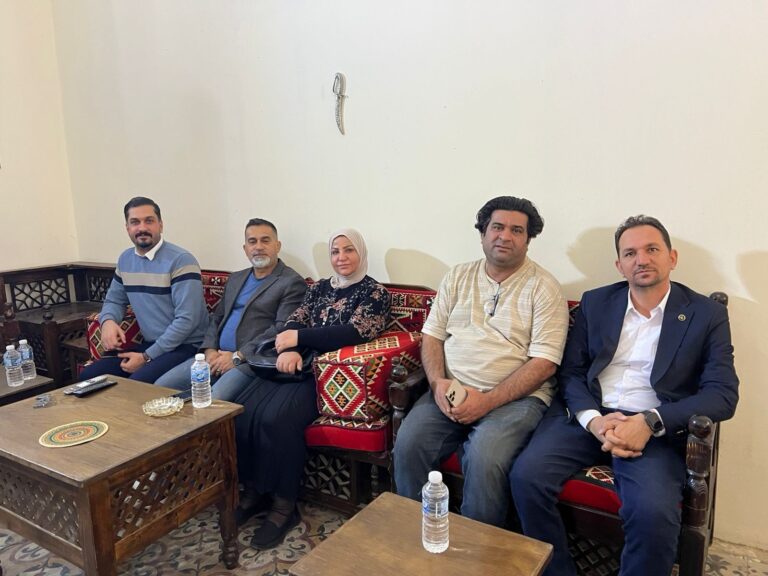 زيارة و تواصل ثقافي بين طرفي شارع الرشيد